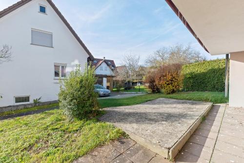 Helles & ruhiges Apartment nahe A81 in 普芬恩
