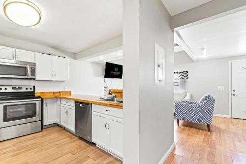 5218 Beach Drive C - image 13
