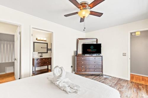 5218 Beach Drive C - image 2