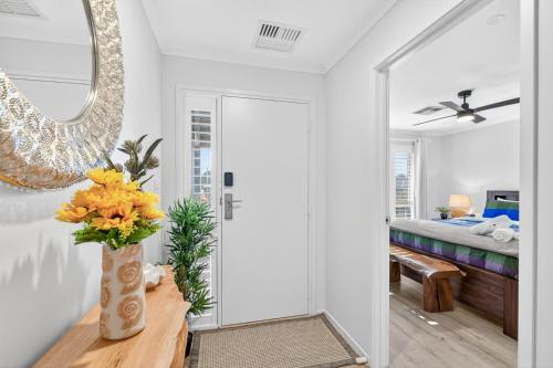 Marina Dunes Retreat in Hindmarsh Island sala