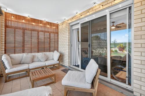Marina Dunes Retreat in Hindmarsh Island sala