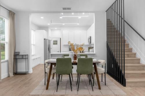 Facilities, Modern Winter Park Townhome in Prime Location in Orlando East