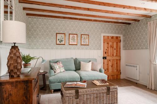 Garradh Cottage - Seasgair Lodges in Кінкрег