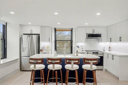 virtuve, The Wynford Dreamy Capri Suite in Centre Wellington (ON)