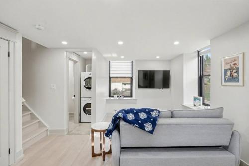Iekārtas, The Wynford Dreamy Capri Suite in Centre Wellington (ON)