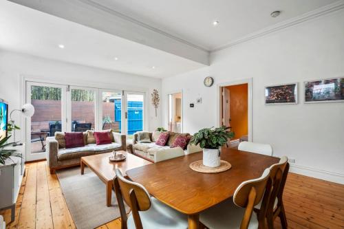 Cosy Yarraville Home in Yarraville