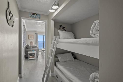 The Summit 816 - image 6