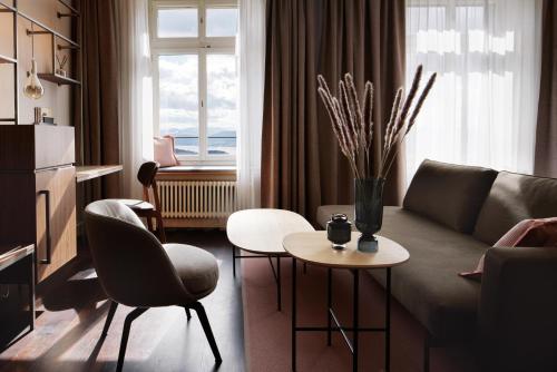 Twin room, deluxe, lake view