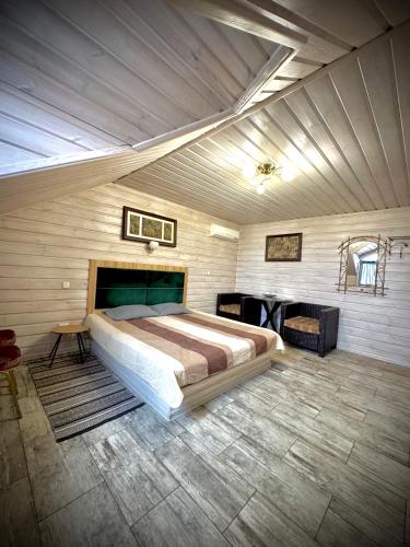 1 double bed