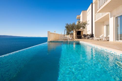 Crystal Holiday Home – khách sạn tại Celina