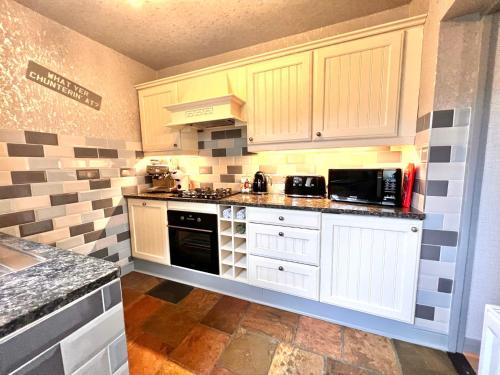 廚房, Wharfe View Cottage Ilkley in 伊爾克利