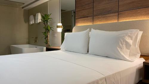 One Apartments Provenza