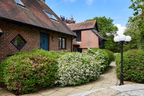 Elmers Court in ลิมมิ้งตัน