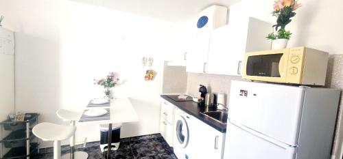 MARINE HOME 5