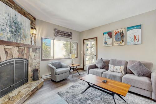 Mountainwood 303