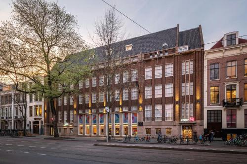 citizenM Amsterdam Amstel - image 2