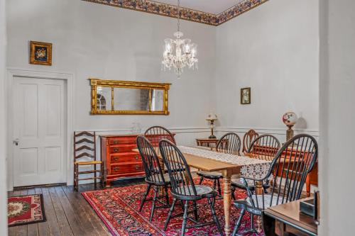 Manor at Berkeley Springs - image 6