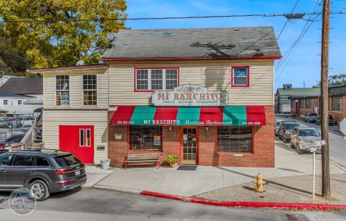 Manor at Berkeley Springs - image 11