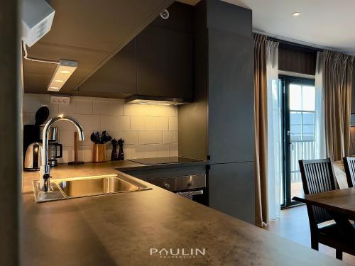 Lindvallen Ski Resort Pool and Padel - Sauna - 6 Guests in Salen