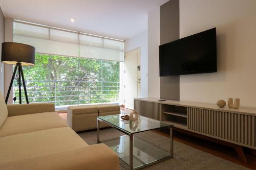 La Paz Stay 1BR w Balcony in Premium Miraflores by Wynwood House — other in Avenida la Paz 1484, Lima Peru,
