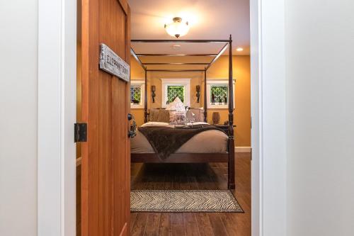 莎尼甘住宿加早餐旅館 (Shawnigan Suite B & B) in 桑尼根湖 (BC)
