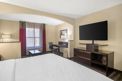 Best Western Suites near Opryland - main image