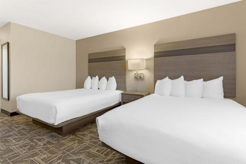 Best Western Kettleman City Inn & Suites - image 8