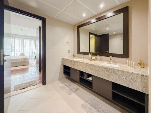 Full see view-5 star Palm Anantara 1BR 4 guest - image 13