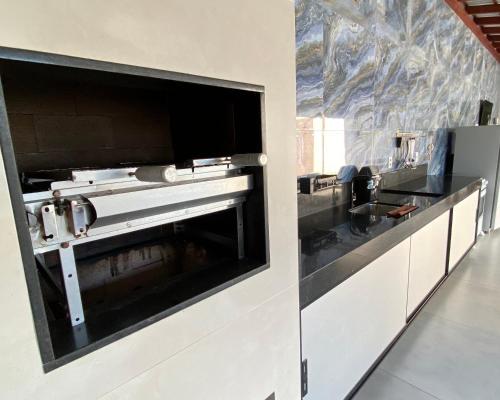 FRENTE MAR Castelhanos, 7 Suites ,Lazer Completo in Anchieta