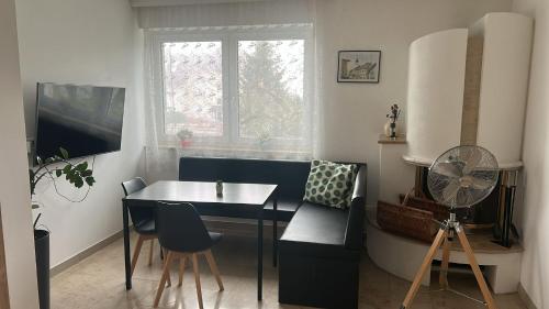 Danner Familien-Ferienwohnungen - Ruhige Lage, 650 m zum Attersee & zentral in Schörfling in Schörfling