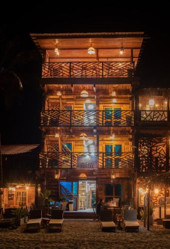 Castle Beach Hostel
