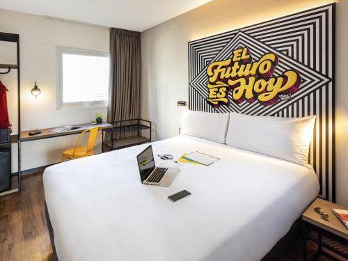 . ibis styles Lima San Isidro