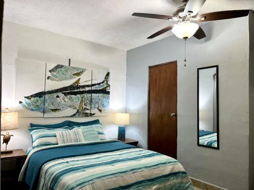 . Hotel 305