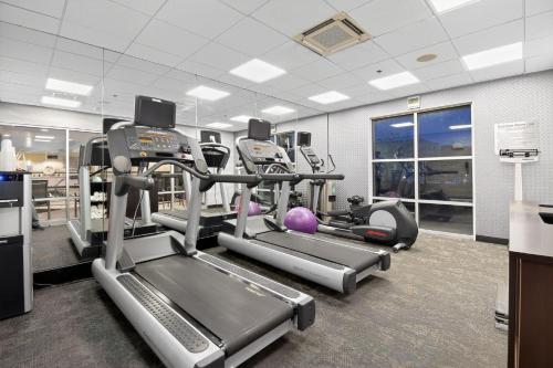 Fairfield Inn & Suites by Marriott Omaha Downtown - image 17