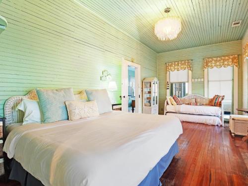 Benton Cottage – Tybee Island, GA