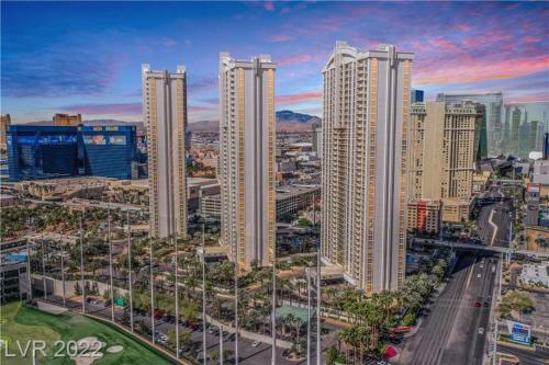 New Mgm Signature Condo, Las Vegas (Foto 5)