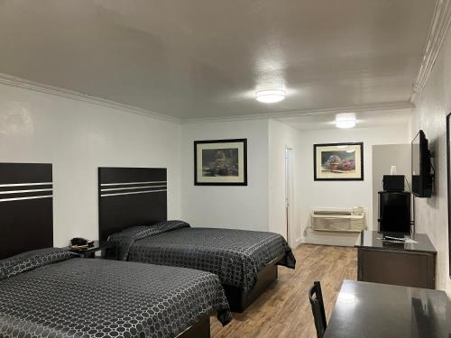 Budget Host Inn – Arlington, TX