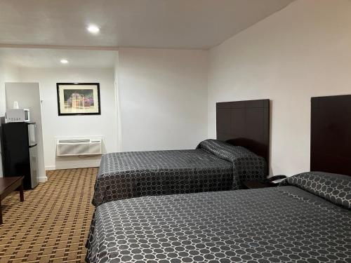 Budget Host Inn – Arlington, TX