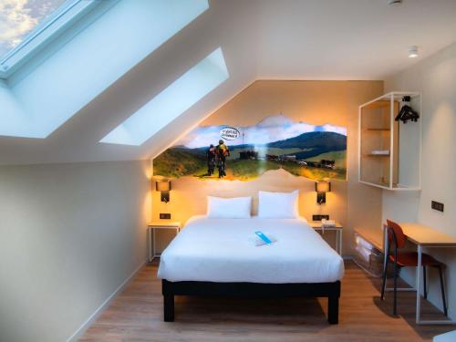 Family Room with sofa bed