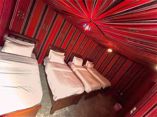 Little Petra Bedouin Camp Room Type - Deluxe Family Tent