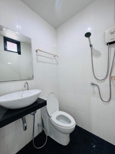 Well-appointed bathrooms