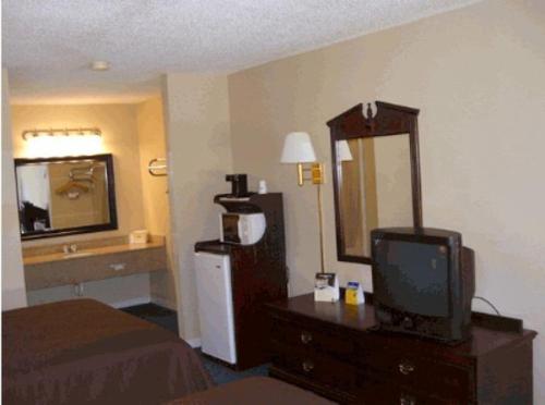 Americas Best Value Inn Hazlehurst