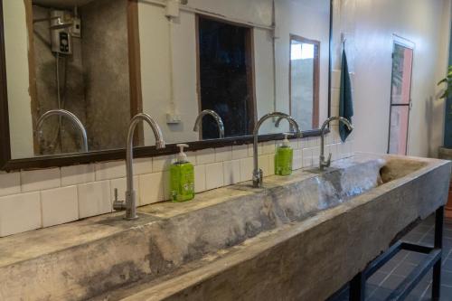 Easy house – Pai, ND
