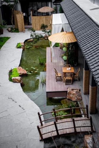 Yinxitang Aesthetic Life Courtyard Hotel in צ'נגדו