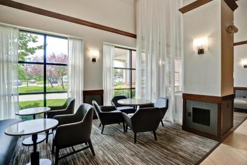 Hyatt Place Baltimore/BWI Airport - image 8