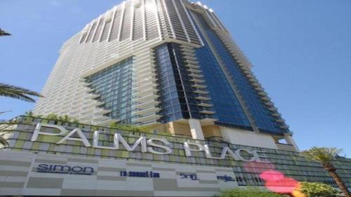 Palms place 51st floor & strip view