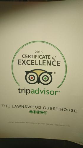 Lawnswood Guest House - image 3