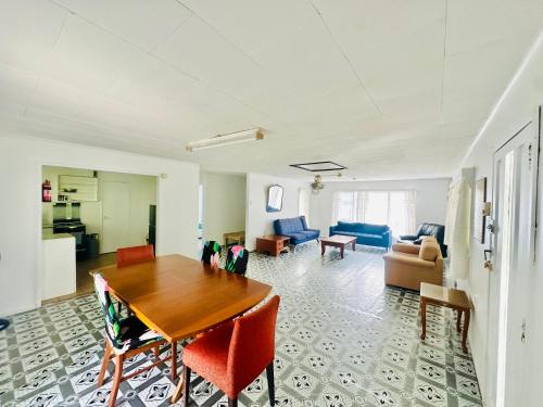 Ocean Cottage Private Single Room in Nuku'alofa Town Center in Nuku'alofa