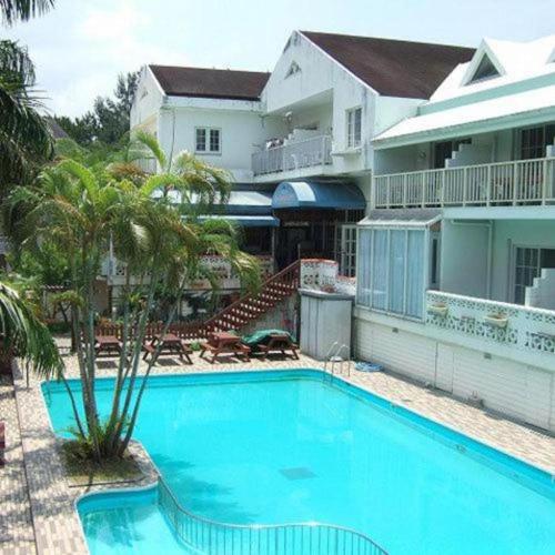 Petit Hotel Key West Club