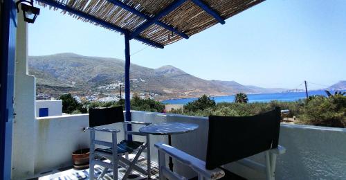Elia - Studios Amorgos - near the sea - Όρμος Αιγιάλης